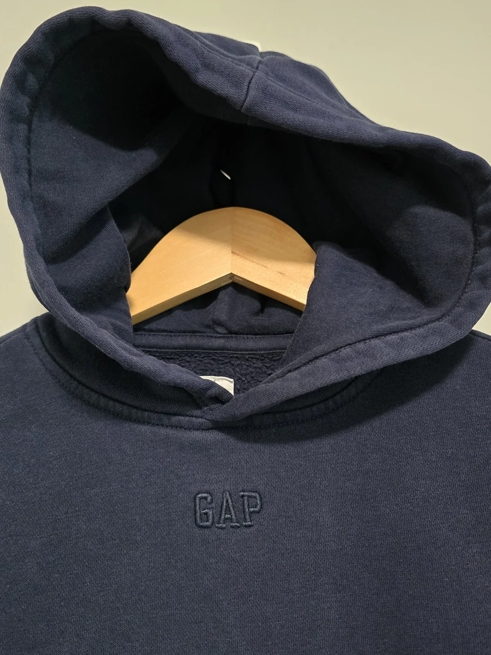 GAP Kids Embroidered Gap Logo Hoodie. Backt O School Style. Thick Cotton Mix.